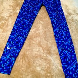 Nike pro full length leggings